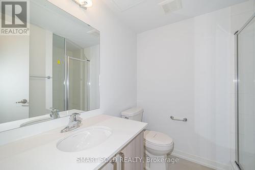 29 Spruce Pines Crescent, Toronto, ON - Indoor Photo Showing Bathroom