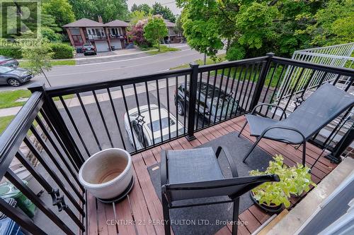 9 Harrington Crescent, Toronto, ON - Outdoor