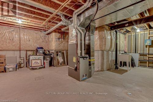 8 - 681 Commissioners Road W, London, ON - Indoor Photo Showing Basement