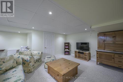 14 Maldon Road, London, ON - Indoor