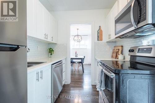 124 Raywood Avenue, London, ON - Indoor Photo Showing Kitchen With Upgraded Kitchen