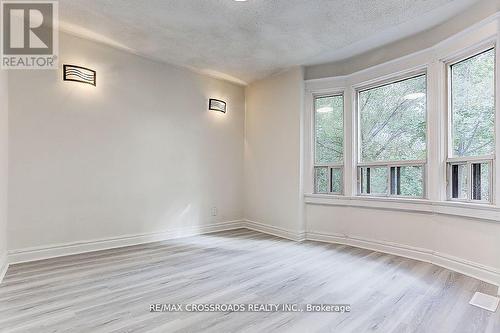 72 Ellsworth Avenue, Toronto, ON - Indoor Photo Showing Other Room