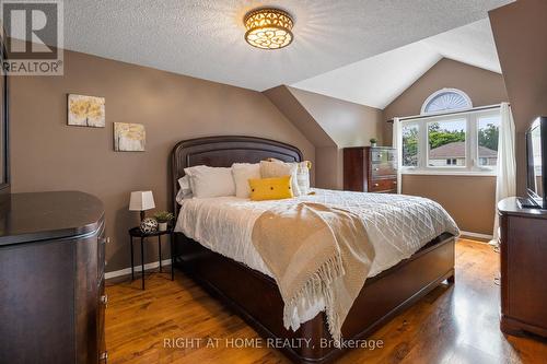 683 Strawberry Court, Oshawa (Pinecrest), ON - Indoor Photo Showing Bedroom