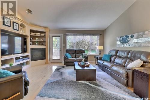 1543 Lakeridge Drive N, Regina, SK - Indoor Photo Showing Living Room With Fireplace