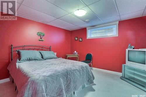 1543 Lakeridge Drive N, Regina, SK - Indoor Photo Showing Bedroom