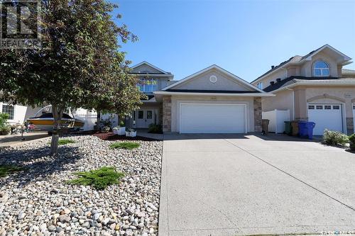 1543 Lakeridge Drive N, Regina, SK - Outdoor With Facade