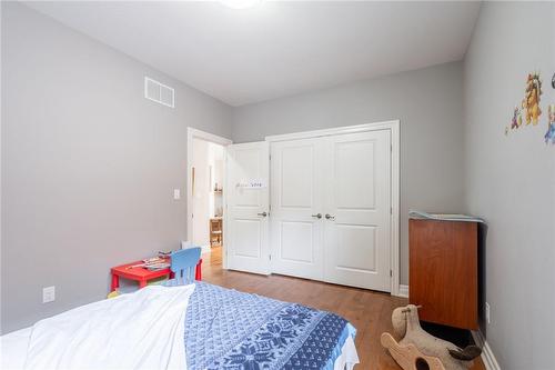 327 Pelham Road, St. Catharines, ON - Indoor Photo Showing Other Room