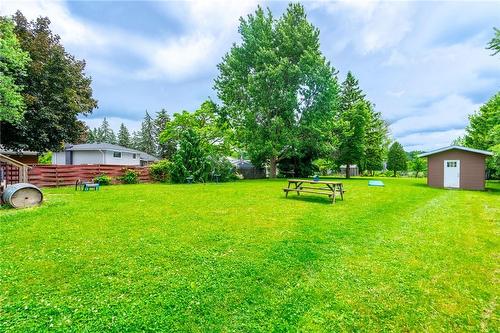 327 Pelham Road, St. Catharines, ON - Outdoor With Backyard
