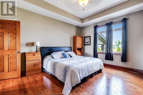 14004 County Rd 15, Essex, ON - Indoor Photo Showing Bedroom