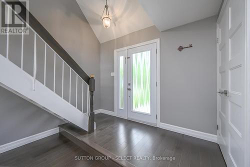 Front door and Foyer - big closet - 289 Blackacres Boulevard, London, ON 