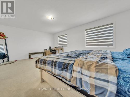 13 Shedrow Place, Kitchener, ON - Indoor Photo Showing Bedroom