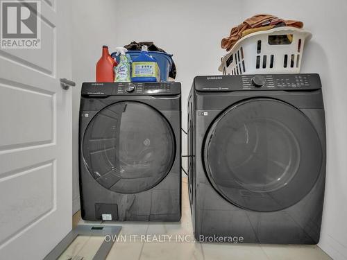 13 Shedrow Place, Kitchener, ON - Indoor Photo Showing Laundry Room