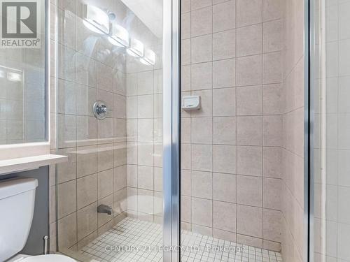 808 - 3525 Kariya Drive, Mississauga, ON - Indoor Photo Showing Bathroom