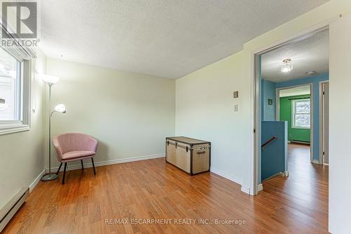 82 Carter Crescent, Cambridge, ON - Indoor Photo Showing Other Room