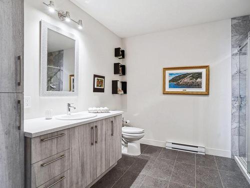 Bathroom - 4305 Rue Frontenac, Sorel-Tracy, QC - Indoor Photo Showing Bathroom