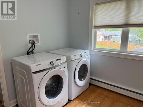 163 Clapperton Street, Barrie, ON - Indoor Photo Showing Laundry Room