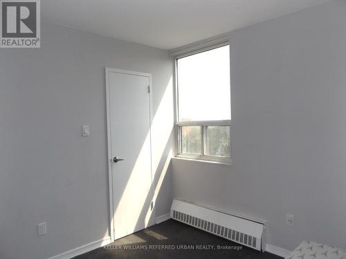 505 - 3065 Queen Frederica Drive, Mississauga, ON - Indoor Photo Showing Other Room