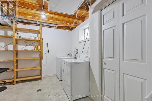 21 Logan Court, Barrie, ON - Indoor Photo Showing Laundry Room