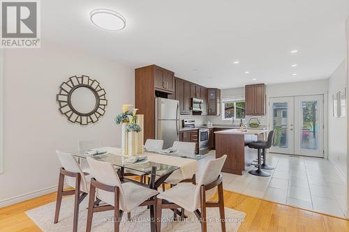 21 Logan Court, Barrie, ON - Indoor Photo Showing Dining Room