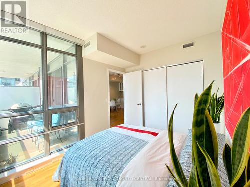 2004 - 281 Mutual Street, Toronto (Church-Yonge Corridor), ON - Indoor Photo Showing Bedroom