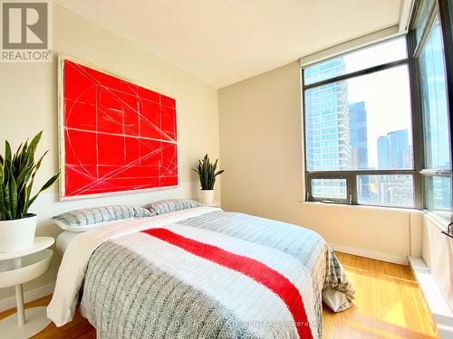 2004 - 281 Mutual Street, Toronto (Church-Yonge Corridor), ON - Indoor Photo Showing Bedroom