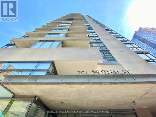 2004 - 281 Mutual Street, Toronto (Church-Yonge Corridor), ON - Outdoor