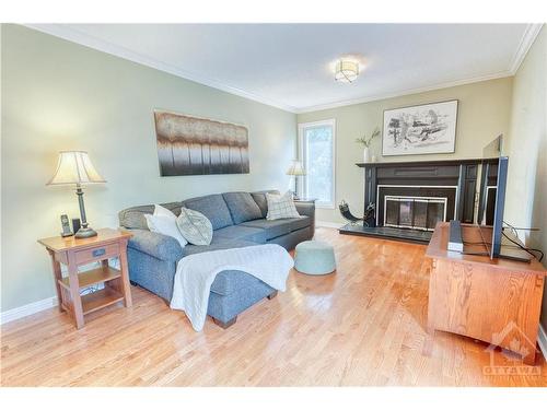 5 Trailway Circle, Ottawa, ON 