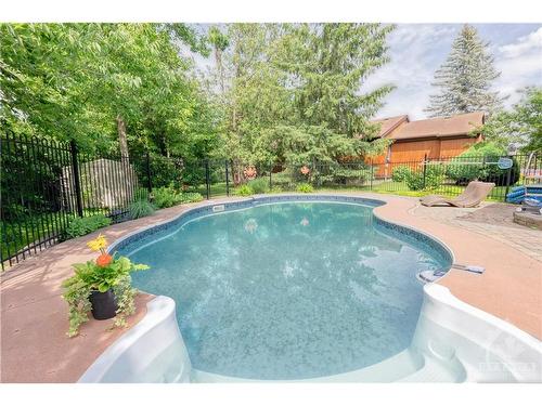 5 Trailway Circle, Ottawa, ON 