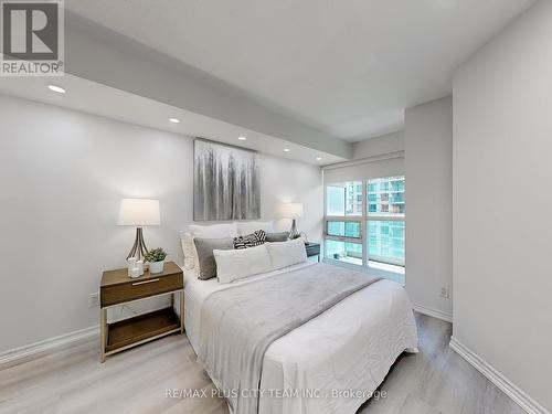 1201 - 18 Yonge Street, Toronto, ON - Indoor Photo Showing Bedroom