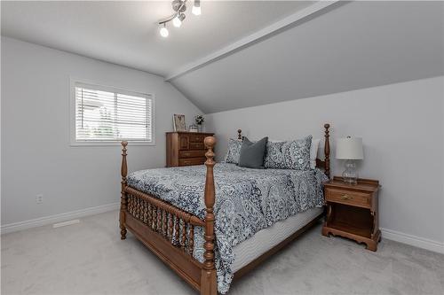 2309 Falling Green Drive, Oakville, ON - Indoor Photo Showing Bedroom