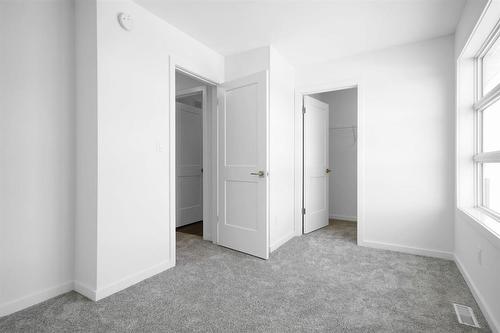 151 Grey Heron Drive, Winnipeg, MB - Indoor Photo Showing Other Room