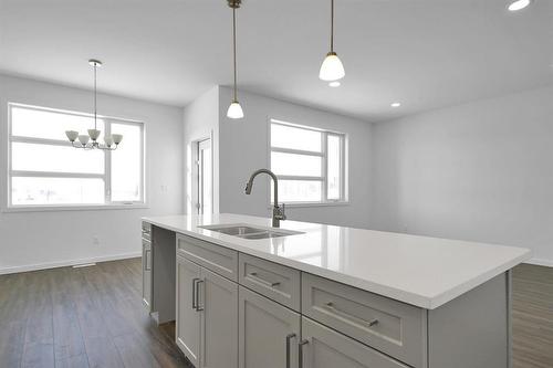 151 Grey Heron Drive, Winnipeg, MB - Indoor Photo Showing Kitchen With Double Sink