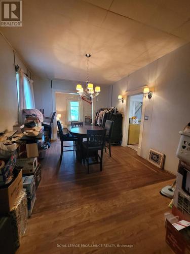 3 Park Street, Havelock-Belmont-Methuen, ON - Indoor Photo Showing Dining Room