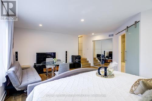 202 Mckee Avenue, Toronto (Willowdale East), ON - Indoor Photo Showing Bedroom