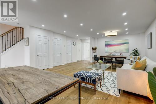 202 Mckee Avenue, Toronto (Willowdale East), ON - Indoor Photo Showing Living Room