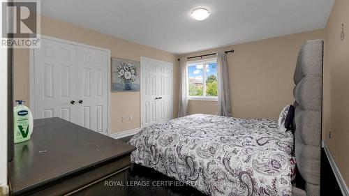 157 Kingknoll Drive, Brampton, ON - Indoor Photo Showing Bedroom