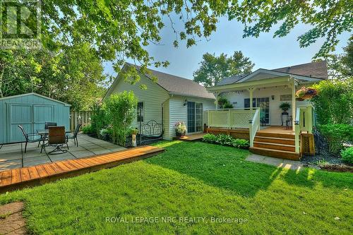 115 Elmwood Avenue, Fort Erie, ON - Outdoor With Deck Patio Veranda