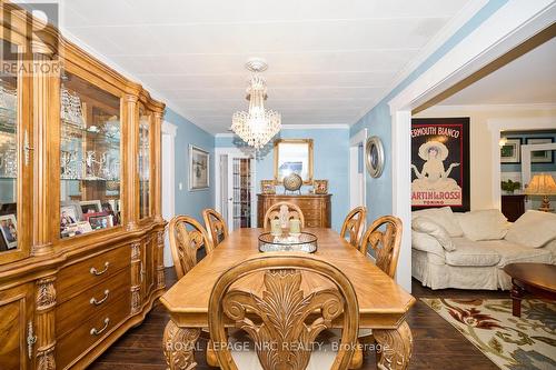 115 Elmwood Avenue, Fort Erie, ON - Indoor Photo Showing Dining Room