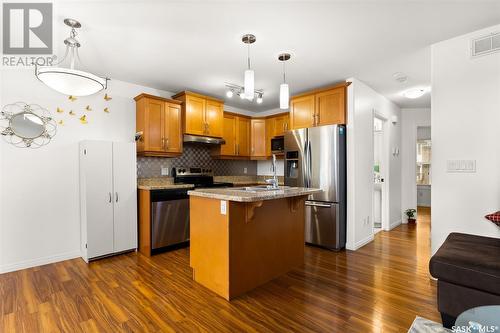 5028 Aerial Crescent, Regina, SK - Indoor Photo Showing Kitchen