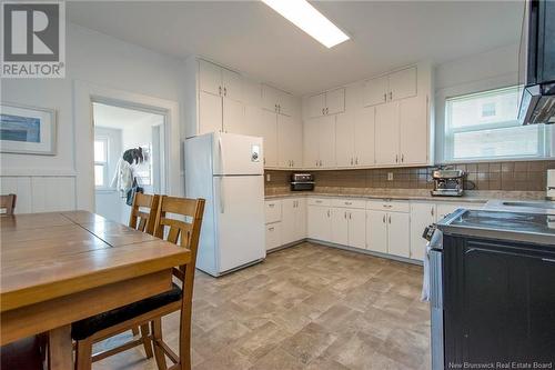 183 Duke W Street, Saint John, NB - Indoor Photo Showing Kitchen