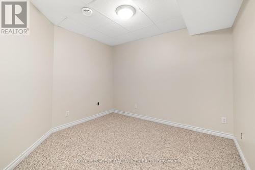 27 Stone Bridge Court, Belleville, ON - Indoor Photo Showing Other Room