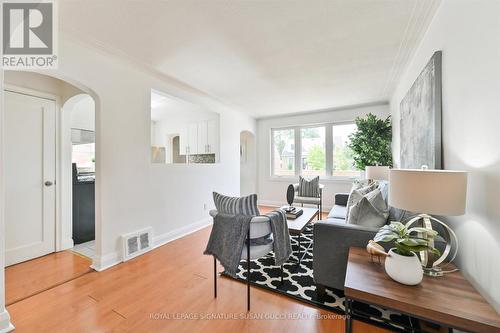 21 Holland Avenue, Toronto, ON - Indoor