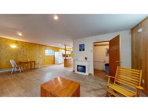 324 5Th Avenue S, Cranbrook, BC - Indoor With Fireplace