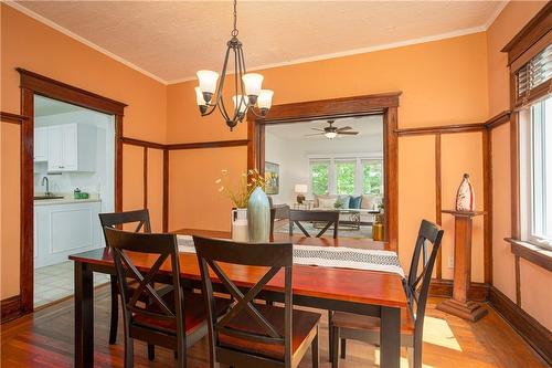 489 Aberdeen Avenue, Hamilton, ON - Indoor Photo Showing Dining Room