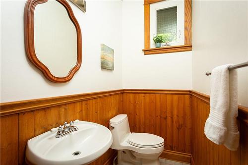 489 Aberdeen Avenue, Hamilton, ON - Indoor Photo Showing Bathroom