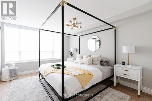 803 - 100 Upper Madison Avenue, Toronto, ON - Indoor Photo Showing Bedroom