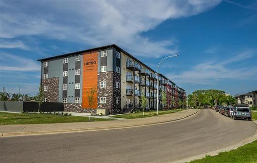 220 670 Hugo Street, Winnipeg, MB - Outdoor With Balcony