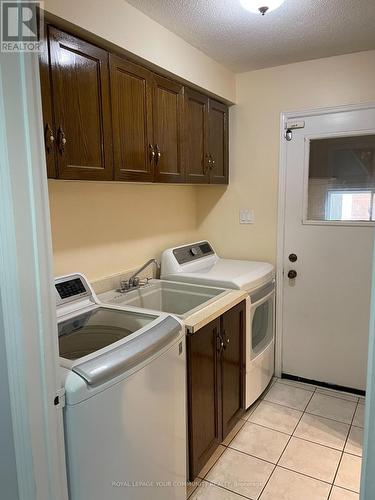 146 Wintermute Boulevard, Toronto, ON - Indoor Photo Showing Laundry Room