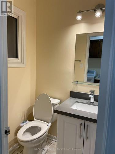 146 Wintermute Boulevard, Toronto, ON - Indoor Photo Showing Bathroom