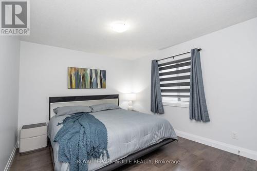 920 River Ridge Court, Waterloo, ON - Indoor Photo Showing Bedroom